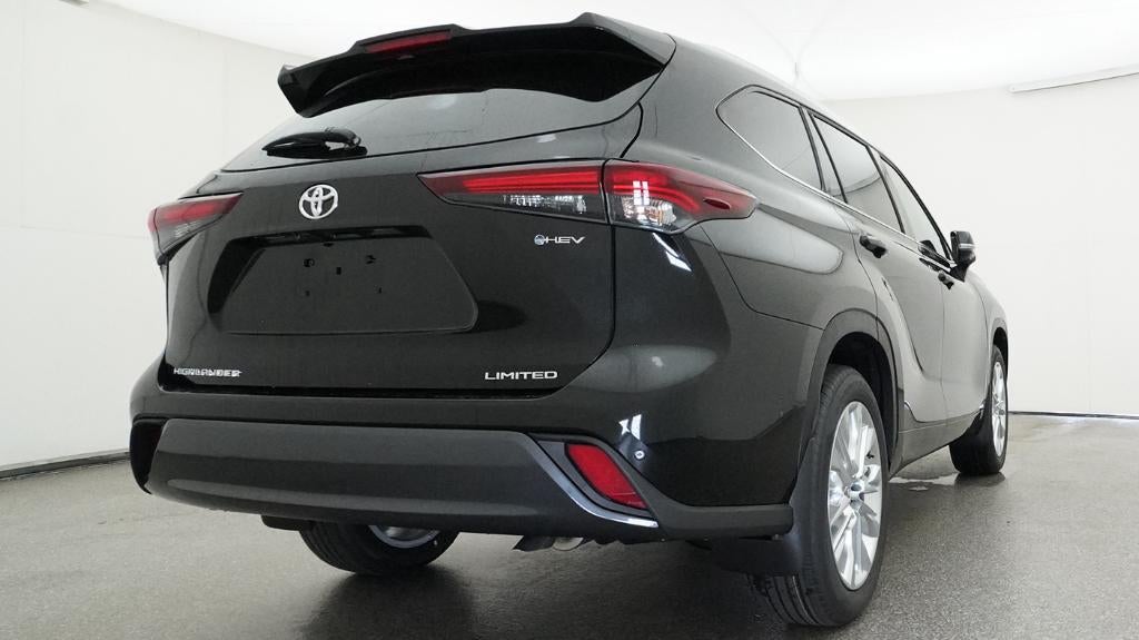 2026 Toyota Highlander Hybrid Limited
