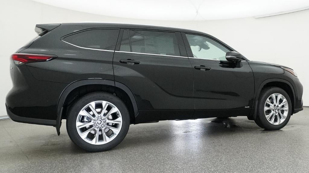 2026 Toyota Highlander Hybrid Limited