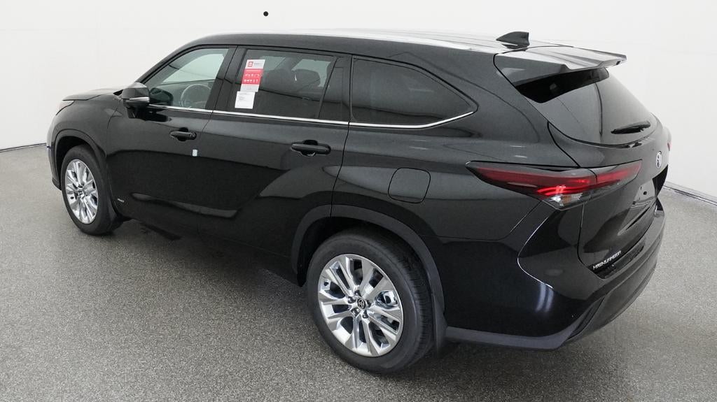 2026 Toyota Highlander Hybrid Limited