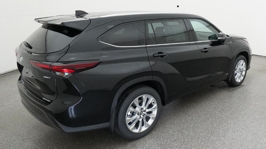 2026 Toyota Highlander Hybrid Limited