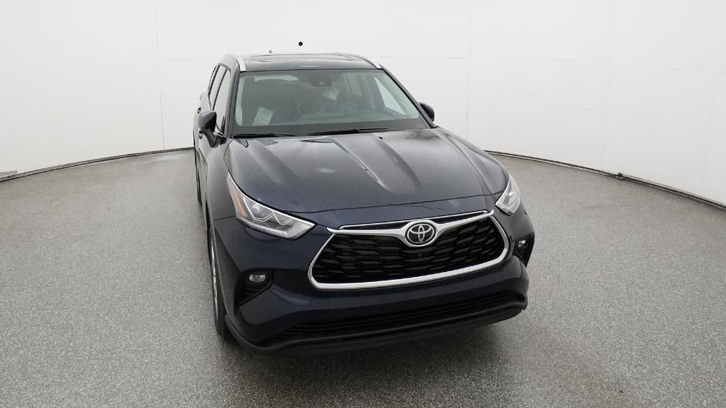 2026 Toyota Highlander Hybrid Limited