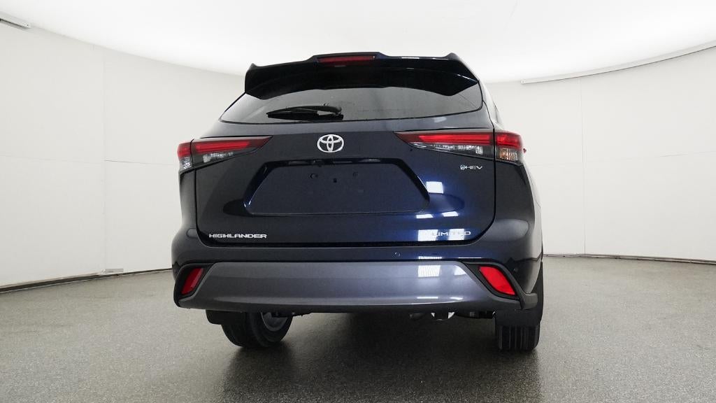 2026 Toyota Highlander Hybrid Limited