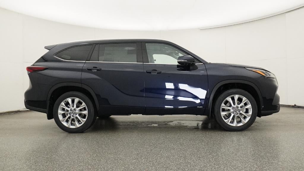 2026 Toyota Highlander Hybrid Limited