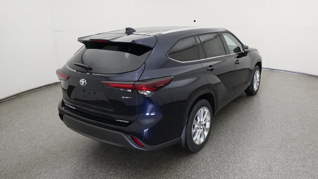 2026 Toyota Highlander Hybrid Limited