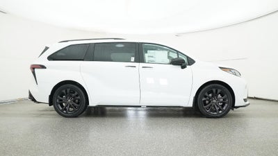 2026 Toyota Sienna XSE