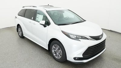 2026 Toyota Sienna XLE