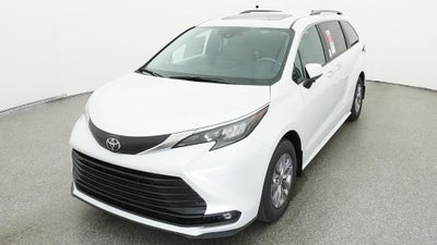 2026 Toyota Sienna XLE