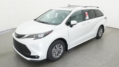 2026 Toyota Sienna XLE
