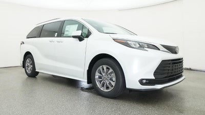 2026 Toyota Sienna XLE