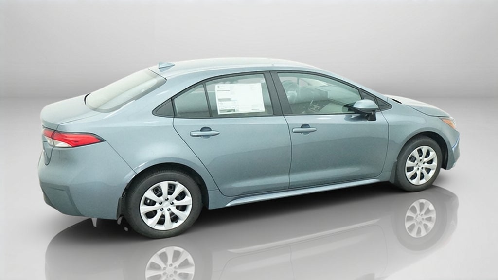 2027 Toyota Corolla LE