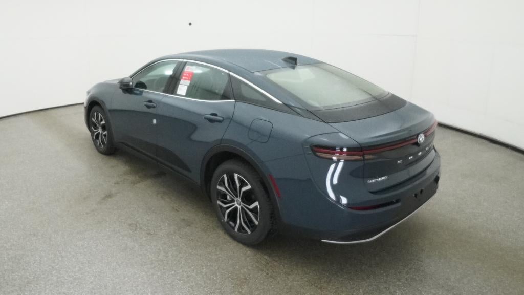 2026 Toyota Toyota Crown XLE