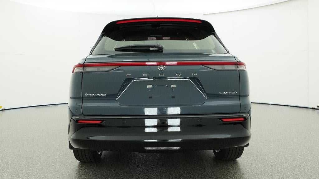 2026 Toyota Toyota Crown Signia Limited