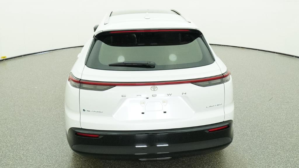 2026 Toyota Toyota Crown Signia Limited