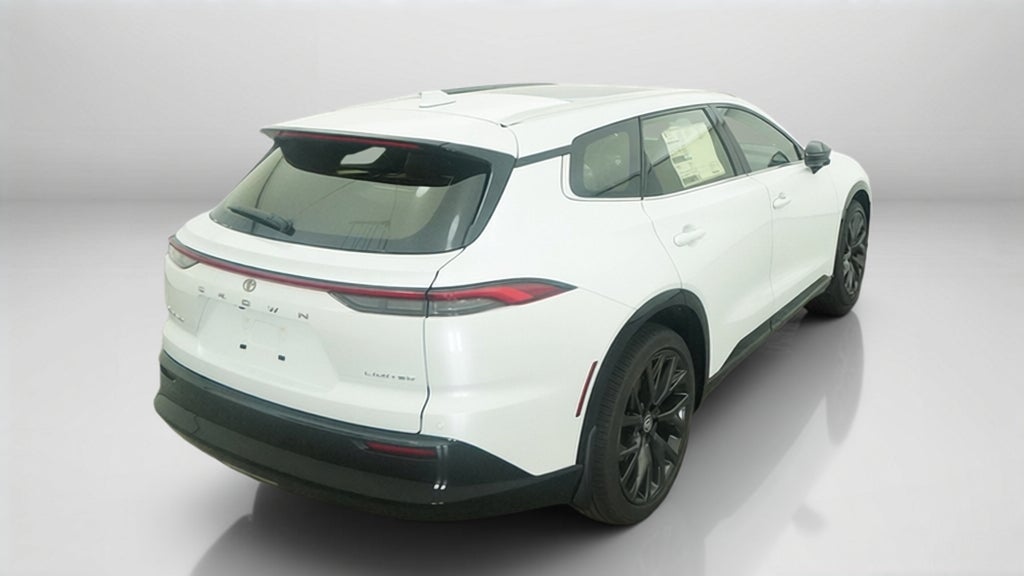 2026 Toyota Toyota Crown Signia Limited