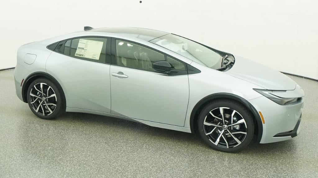 2026 Toyota Prius Plug-in Hybrid XSE