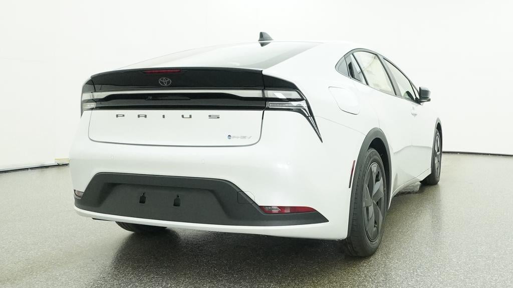 2026 Toyota Prius Plug-in Hybrid SE