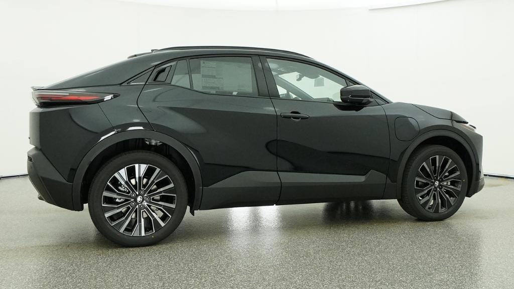 2026 Toyota C-HR XSE