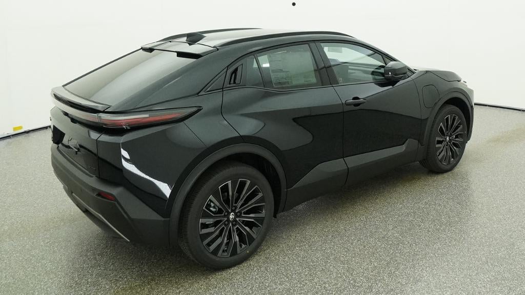 2026 Toyota C-HR XSE