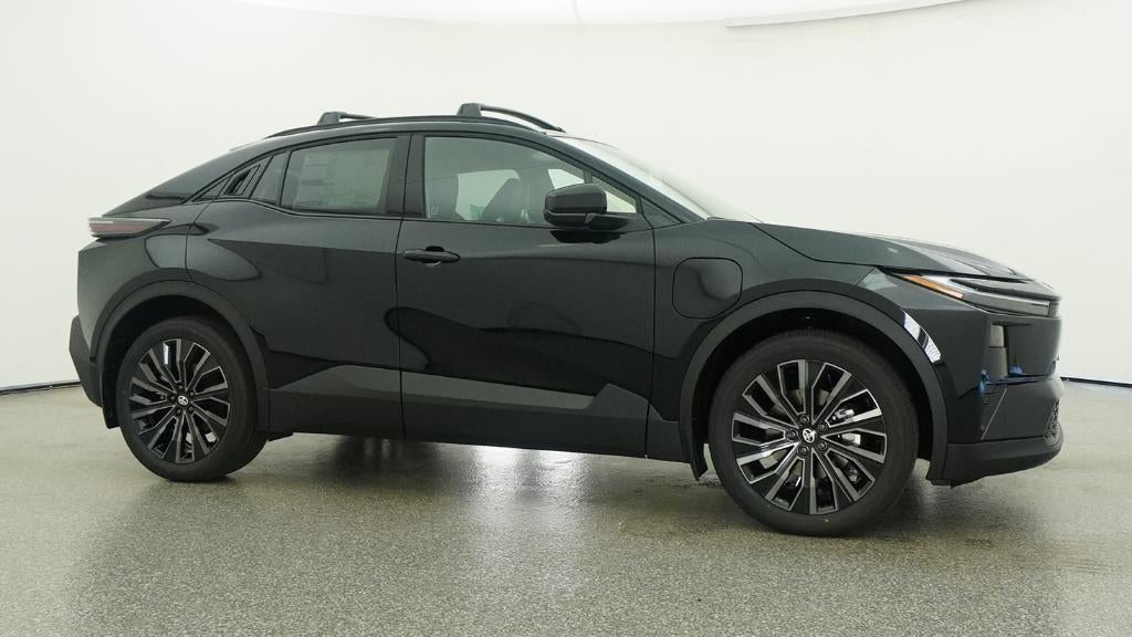 2026 Toyota C-HR XSE