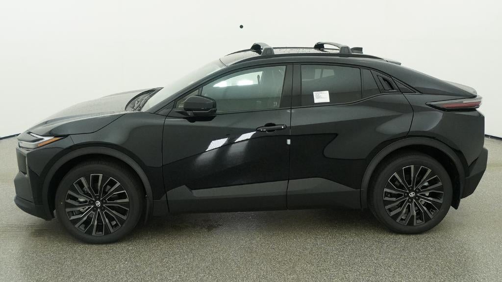 2026 Toyota C-HR XSE