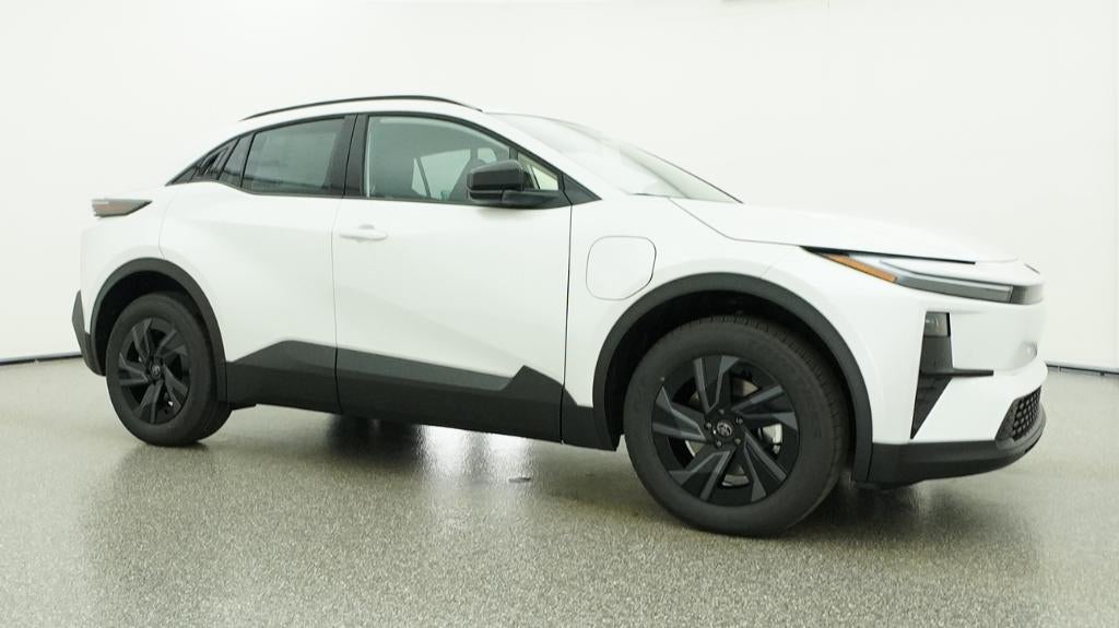 2026 Toyota C-HR SE