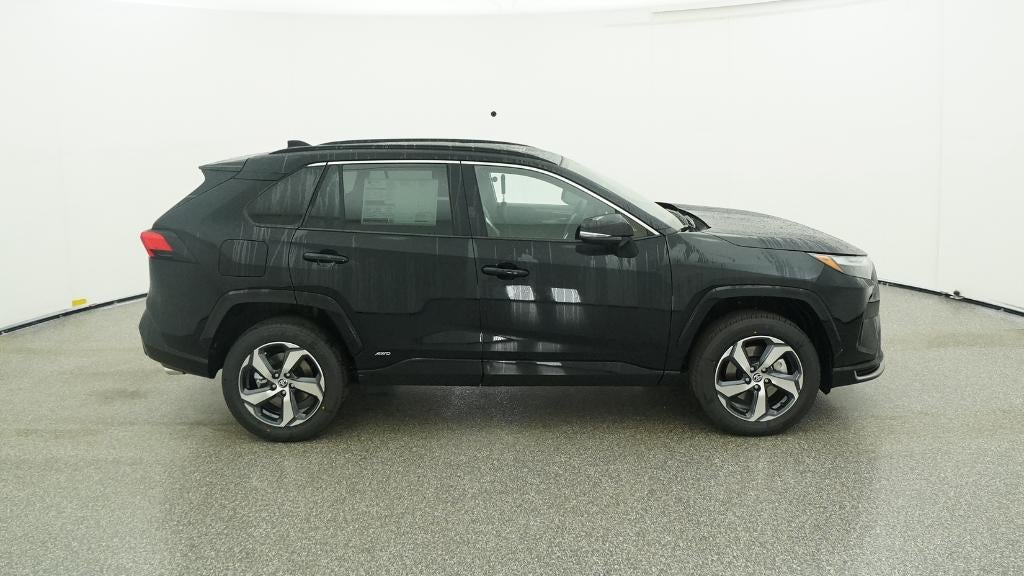 2025 Toyota RAV4 Plug-in Hybrid SE
