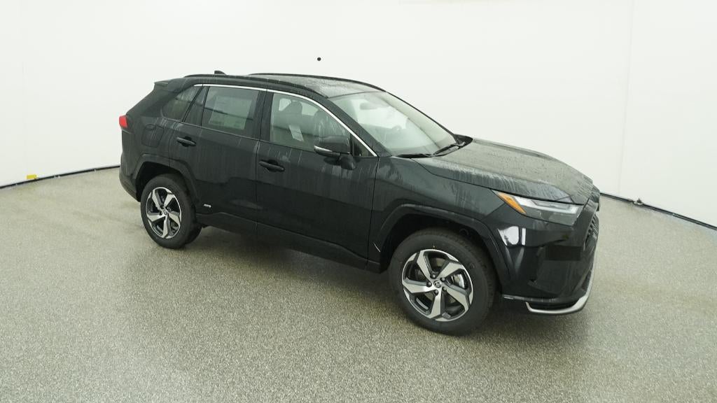2025 Toyota RAV4 Plug-in Hybrid SE