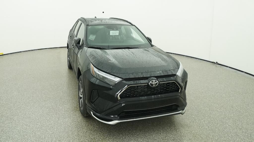 2025 Toyota RAV4 Plug-in Hybrid SE