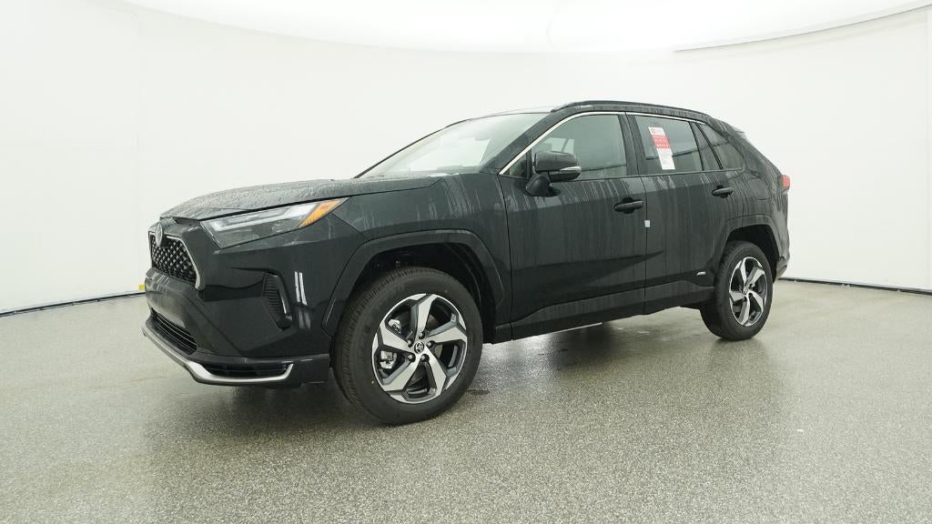 2025 Toyota RAV4 Plug-in Hybrid SE