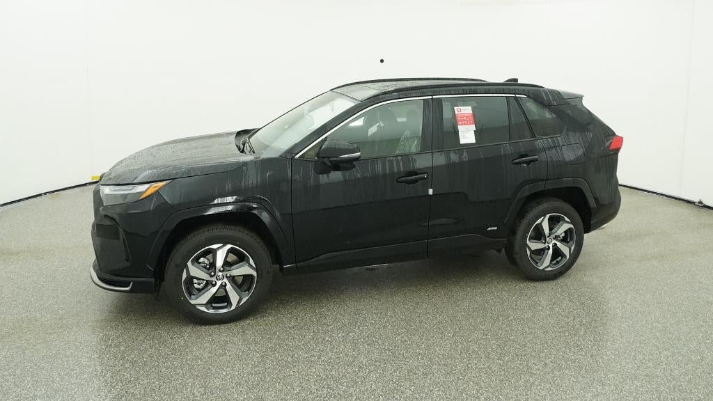 2025 Toyota RAV4 Plug-in Hybrid SE
