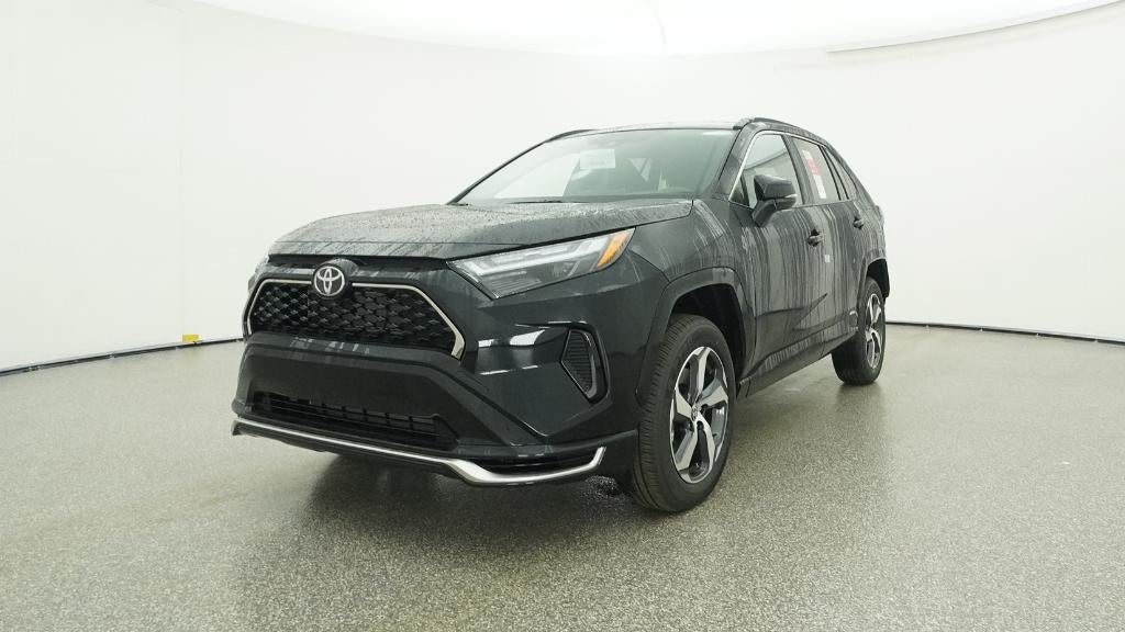 2025 Toyota RAV4 Plug-in Hybrid SE