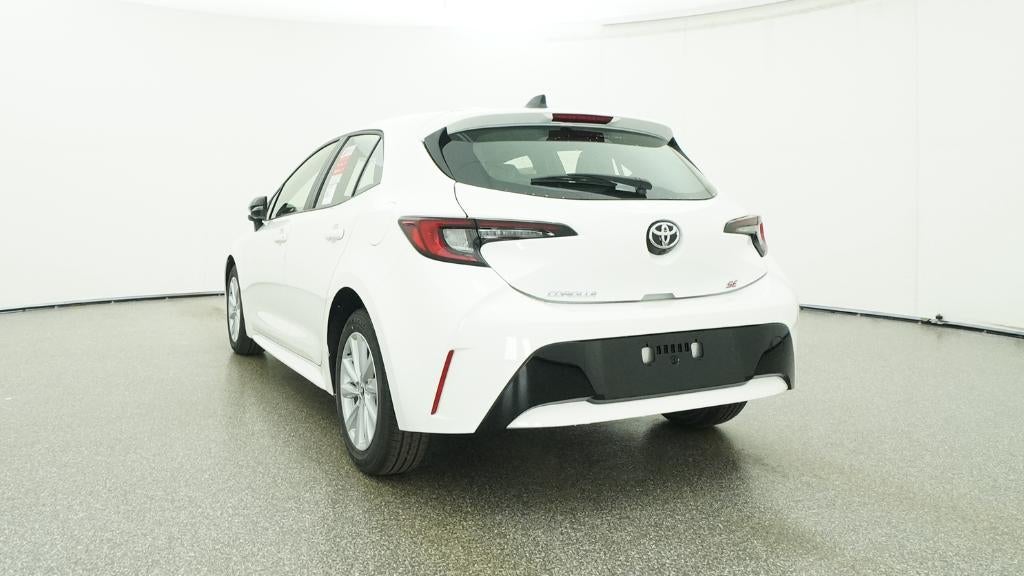 2026 Toyota Corolla Hatchback SE