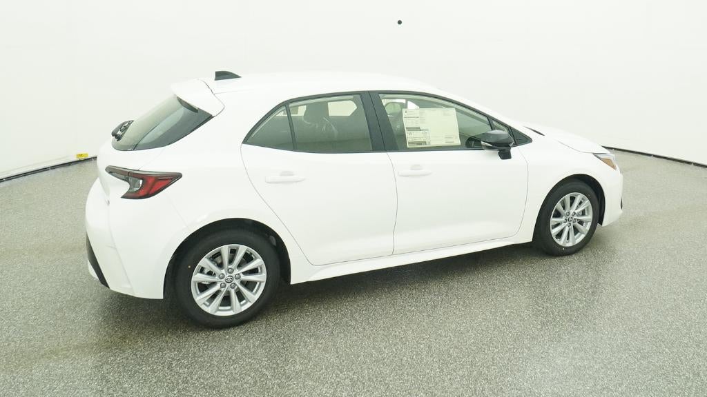 2026 Toyota Corolla Hatchback SE