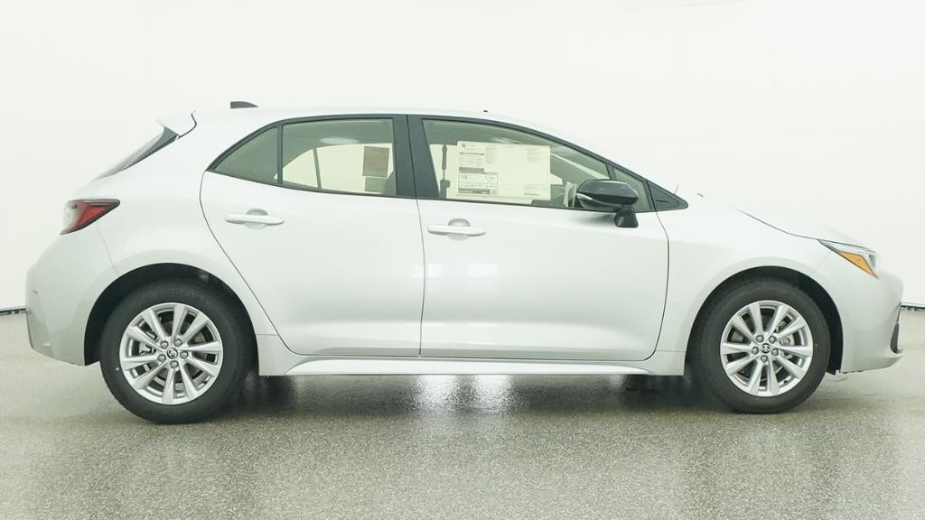 2026 Toyota Corolla Hatchback SE