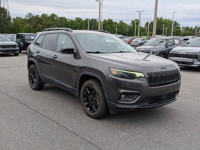 2023 Jeep Cherokee Altitude Lux