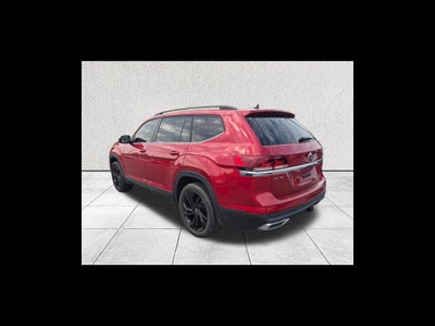 2022 Volkswagen Atlas 3.6L V6 SE w/Technology