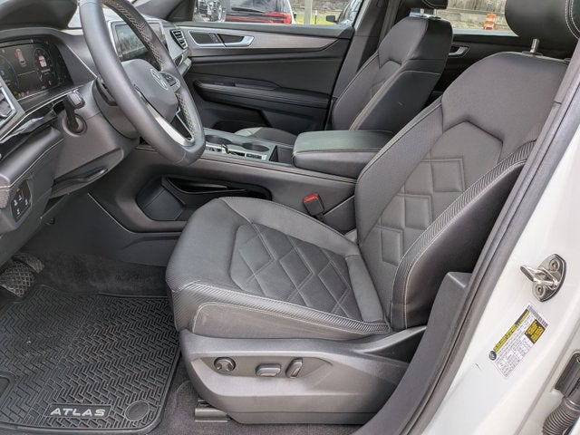 2024 Volkswagen Atlas Cross Sport 2.0T SE