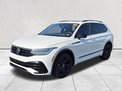 2023 Volkswagen Tiguan SE R-Line Black