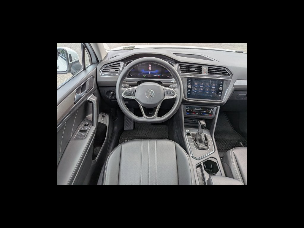 2024 Volkswagen Tiguan SE