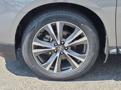2020 Nissan Pathfinder Platinum