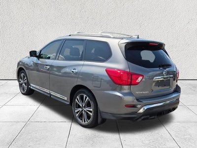 2020 Nissan Pathfinder Platinum