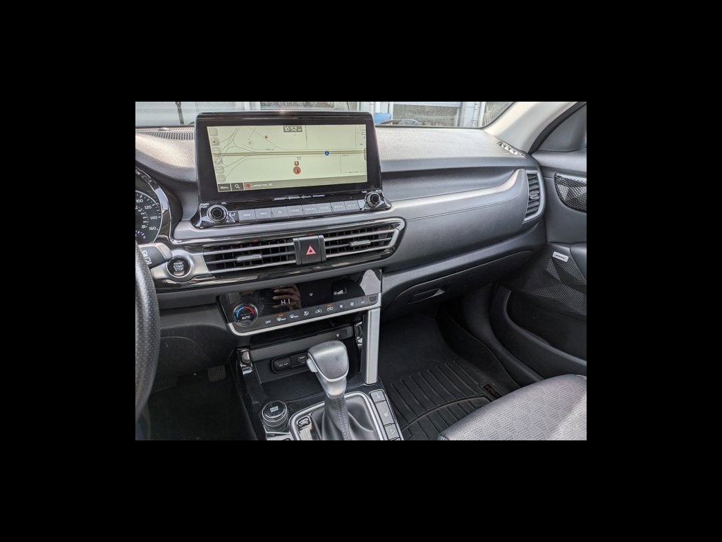 2023 Kia Seltos SX