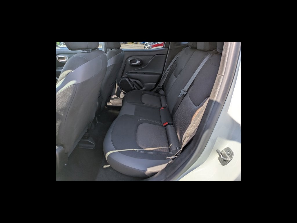 2023 Jeep Renegade Upland
