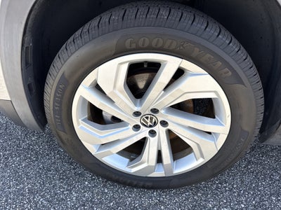 2021 Volkswagen Atlas 3.6L V6 SE w/Technology