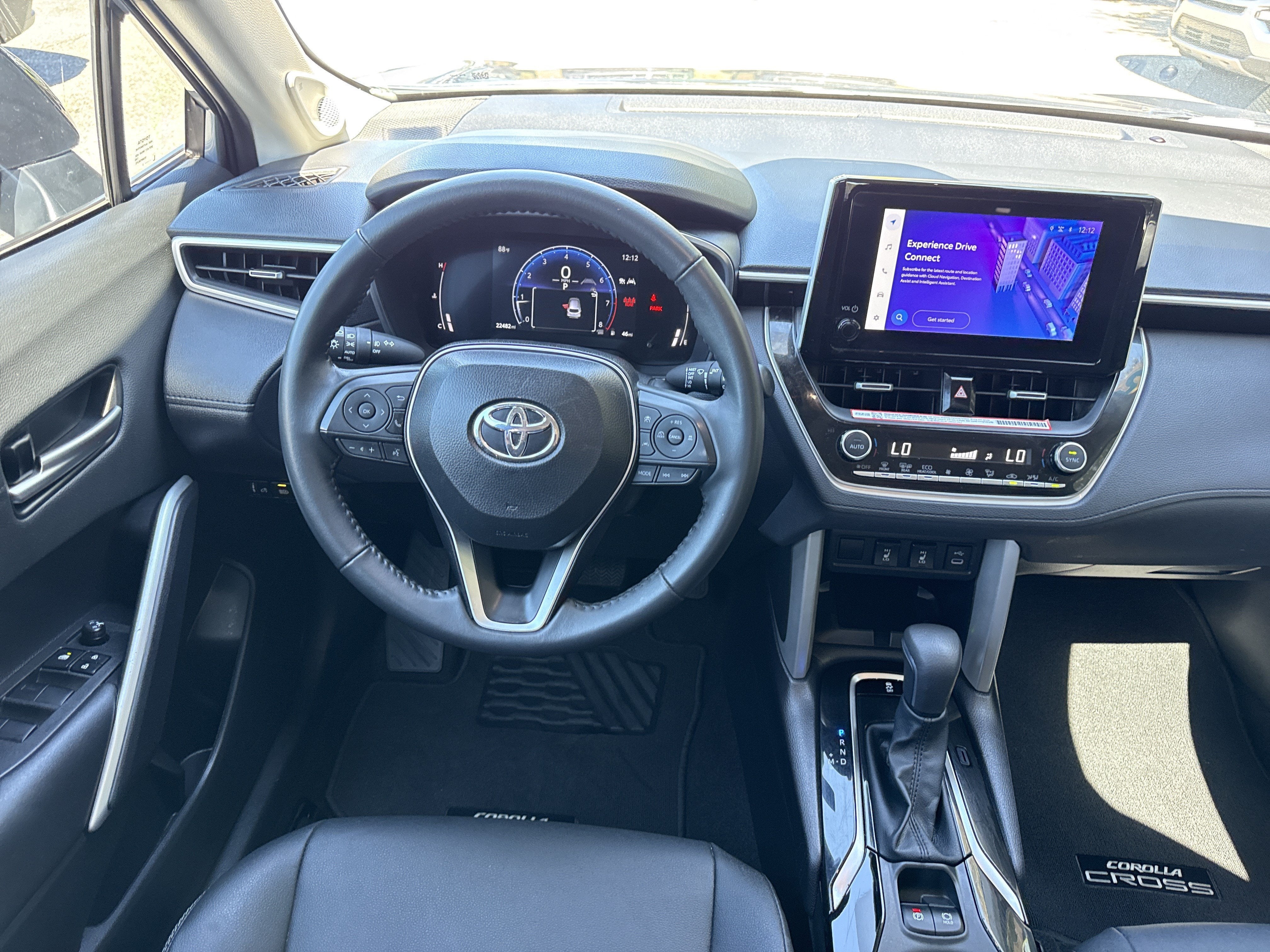 2025 Toyota Corolla Cross XLE