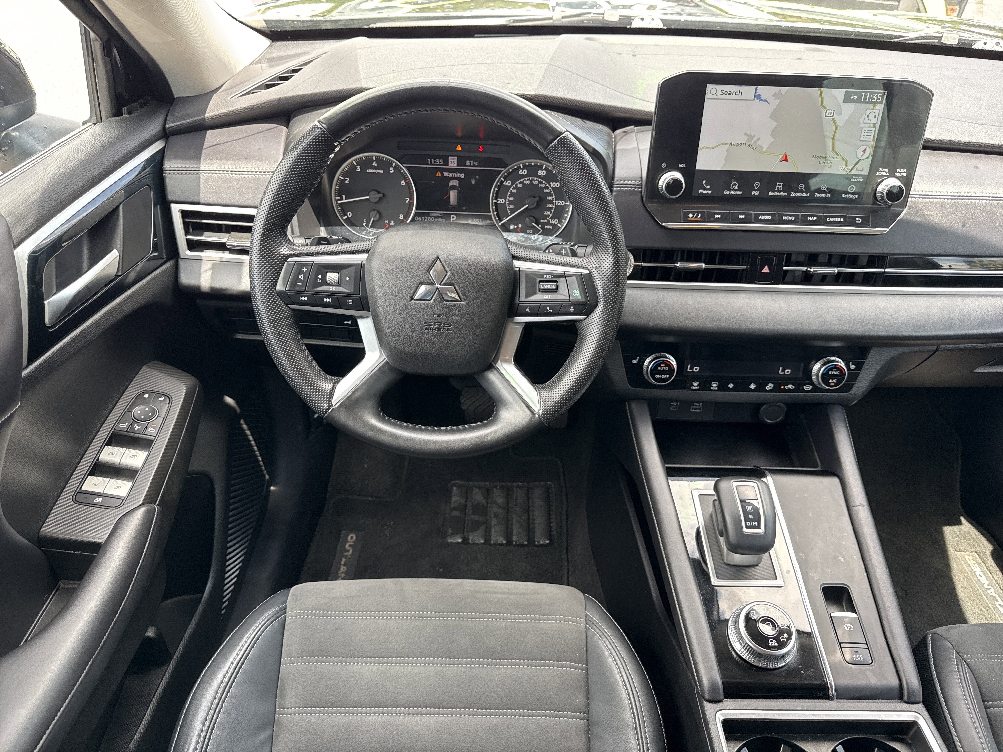 2023 Mitsubishi Outlander SE