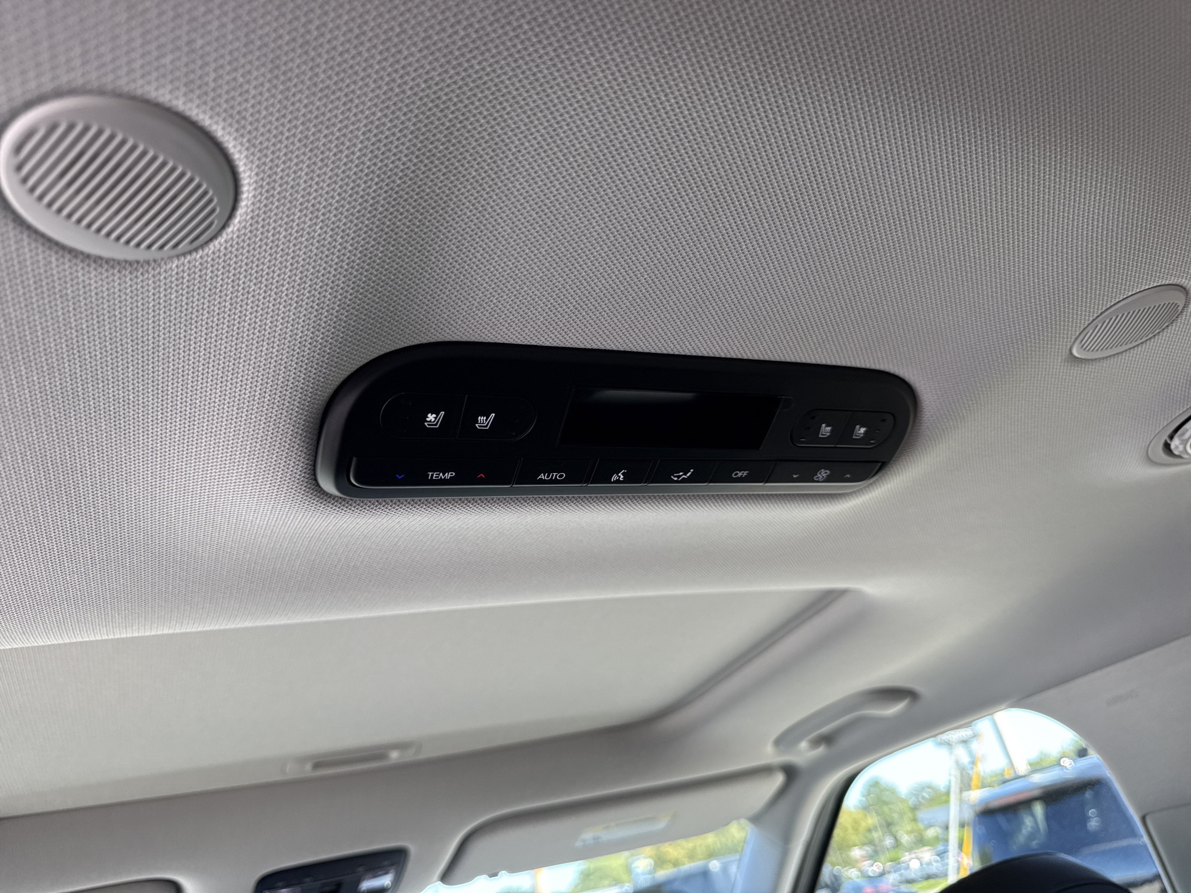 2027 Hyundai Palisade Hybrid Blue SEL Premium 8P