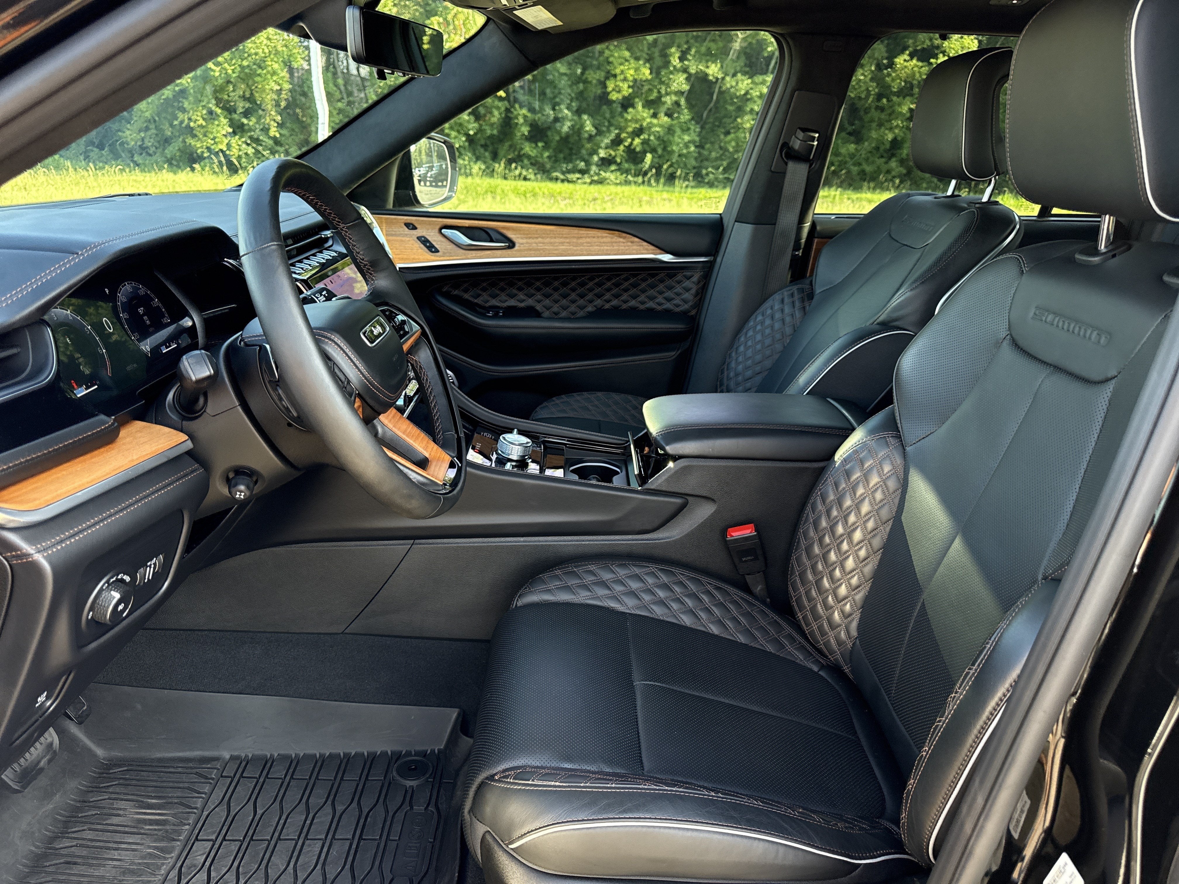 2025 Jeep Grand Cherokee Summit Reserve