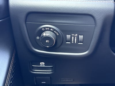 2025 Jeep Grand Cherokee Summit Reserve