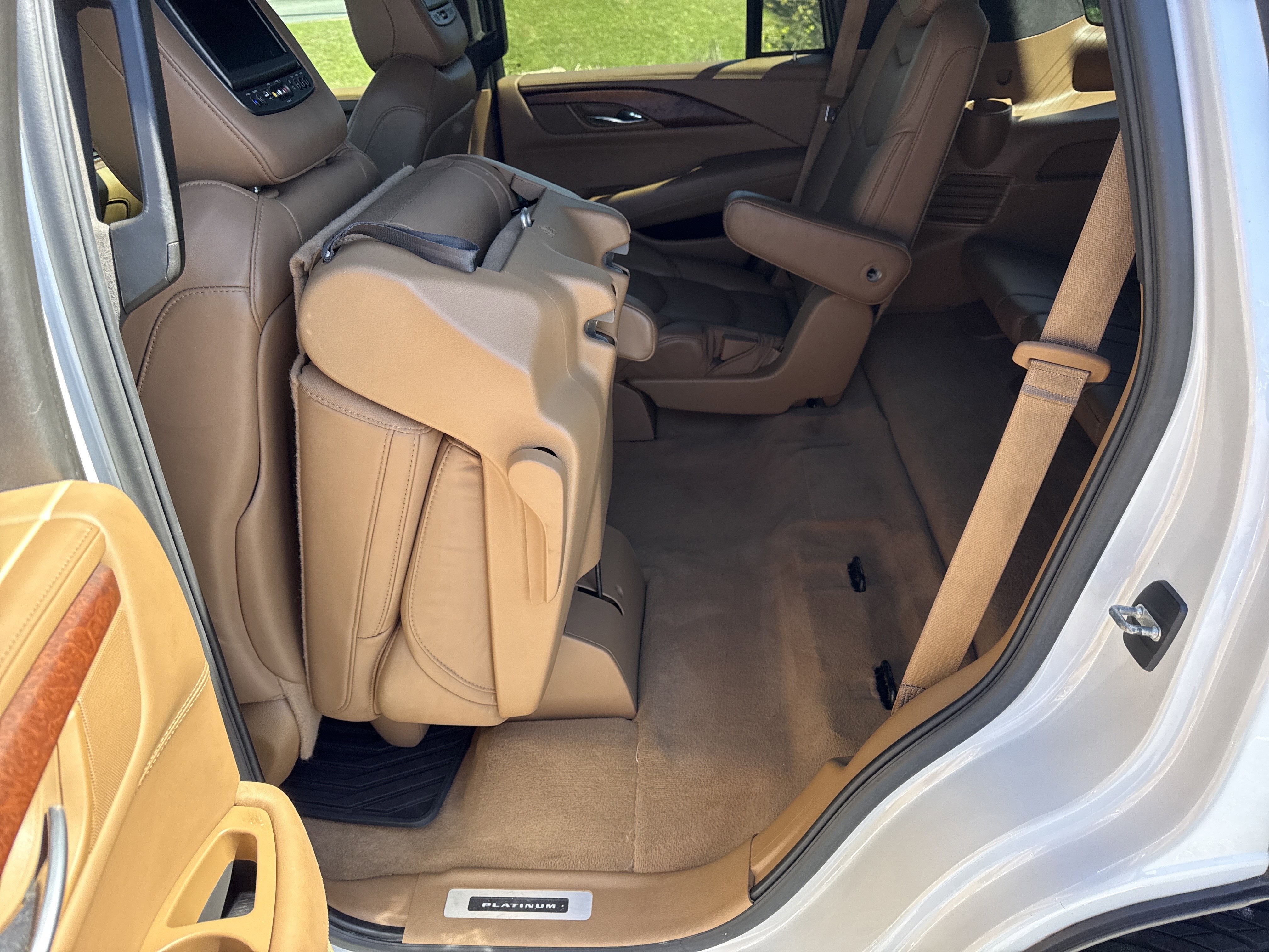 2017 Cadillac Escalade Platinum